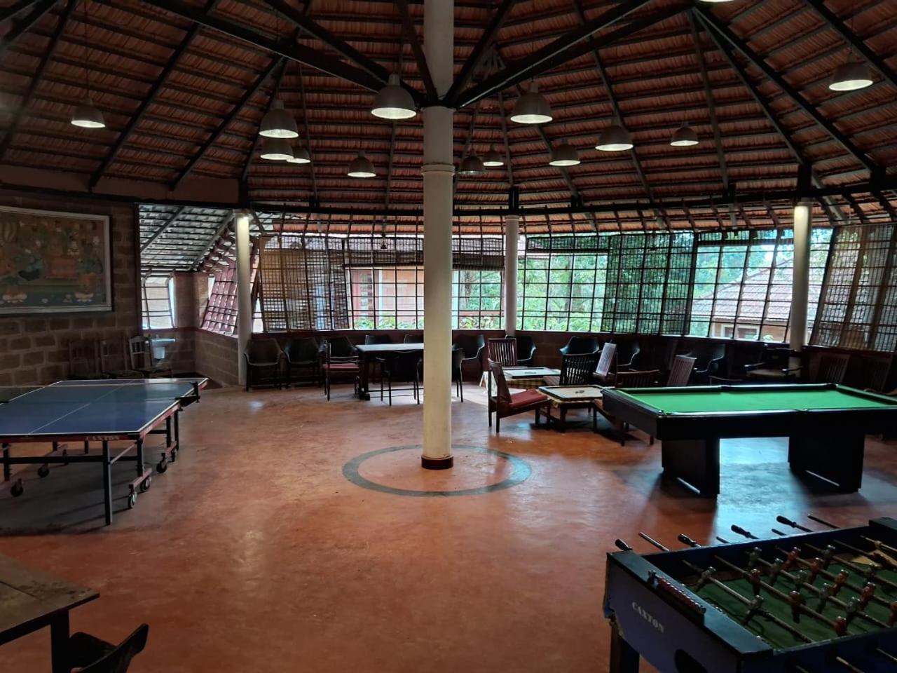 Misty Woods Resort Kakkabe ภายนอก รูปภาพ